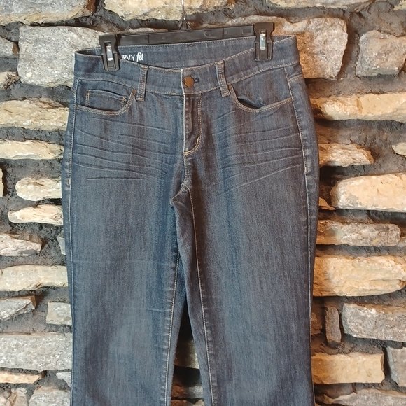 Ann Taylor curvy straight womens jeans sz 2 - Picture 3 of 12